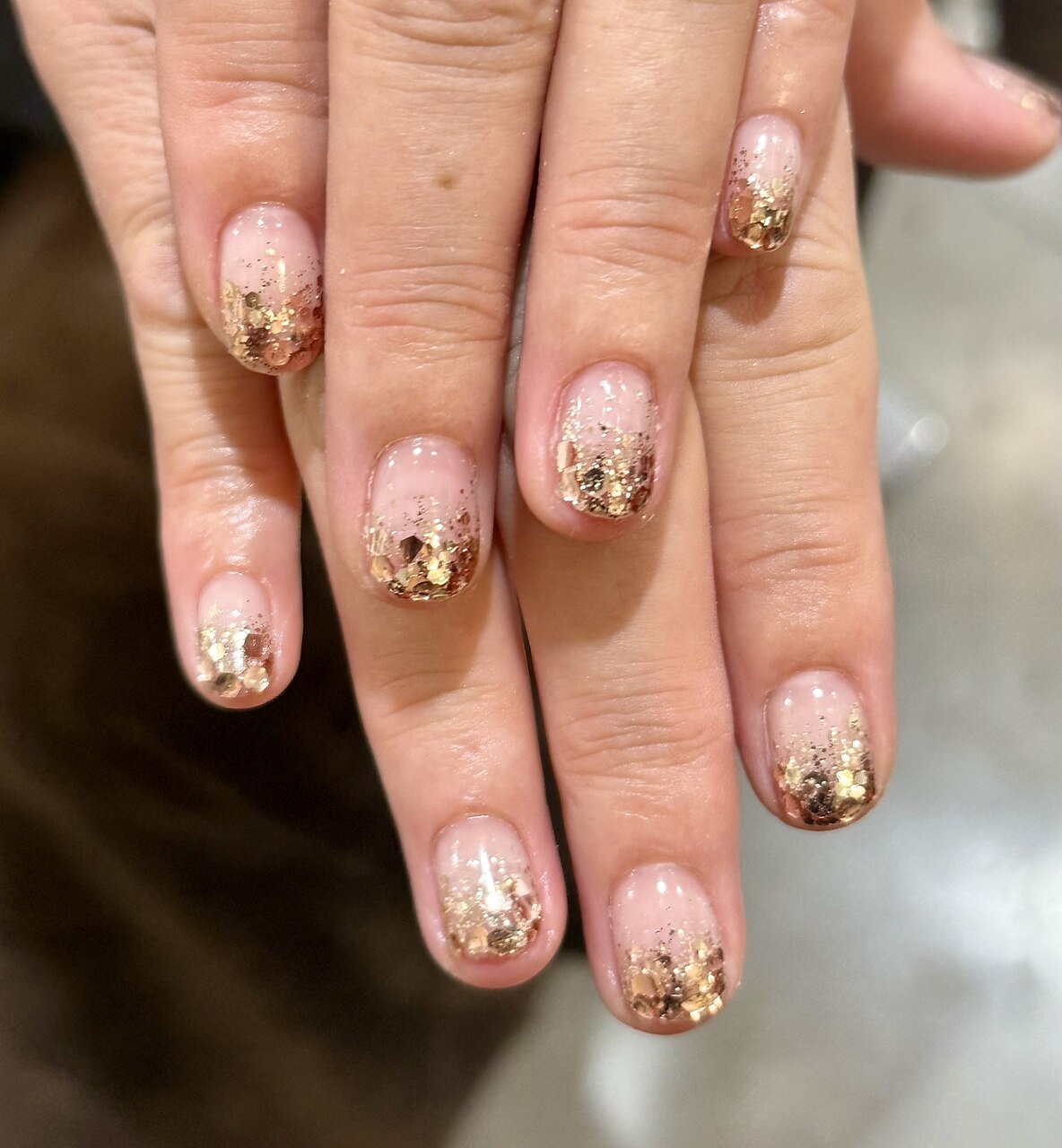 2026年春トレンド】ラメグラデーションのネイルデザイン集｜人気順