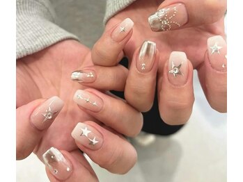 アインネイル(Aing nail)/ミラーネイル&星アート MISATO 