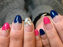 ネイルズ ララ(nails Lala)/ハーフフレンチネイル。