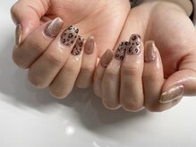 ホワイトジム(White Gym)/持ち込みデザインネイル