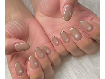 ネイルアンドアイラッシュスタジオ シュシュ(chouchou)/うるマグ×ミラーフレンチ　最旬