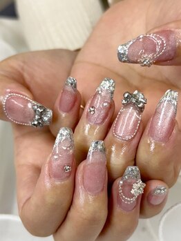 手描きアートが得意なサロン