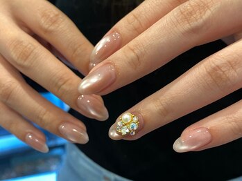 ネイルカラー つくば(NAIL KOLOR)の写真/【画像持ち込みOK☆】ありきたりなシンプルでは物足りない！相談しながら決めてもOK♪