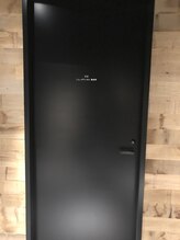 ジェイズメディカル 難波院(J's Medical)/【5】店舗入り口｜整体/肩こり