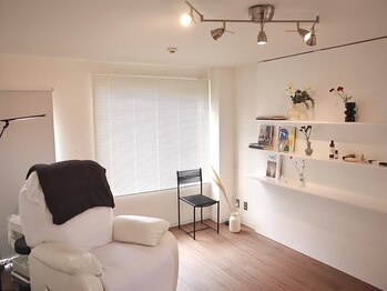 ラウラ(LAULA)/プライベートサロンでの施術