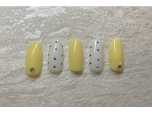 フィコ(+fico)/ドット柄ネイル：yumie