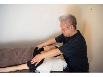 ほぐらく猫/リンパを流してみませんか?