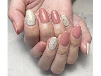 ヘアーアンドネイル ルシア(Hair&Nail Lucia)/大人女子のシンプルネイル!