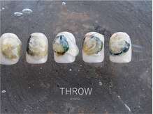 季節やトレンドにとらわれず、新しいデザインに出会うなら「定額designコース」がオススメ