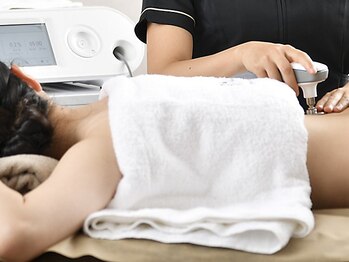 カメリア(CAMELLIA)の写真/６０分８０００円～、話題の最新機種のインディバで血行を改善,コリ・むくみ・疲労回復,全身カスタマイズ☆