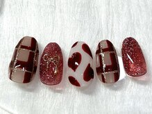 サニーサイド ウィズ マキア 茅ヶ崎店(Sunnyside with MAQUIA)/手描きハート×チェックネイル