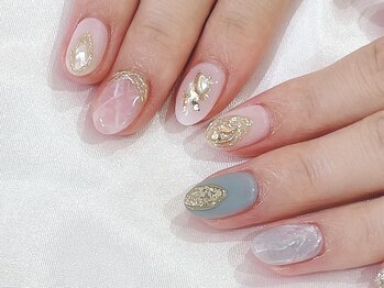 ネイリス(NAILISS)の写真/【ケア,オフ込★2本アート¥6600/4本アート¥7150】華やかでトレンドを抑えたデザイン◎パラジェル導入サロン