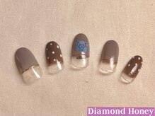 ダイアモンド ハニー(Diamond Honey)/クマちゃんネイル