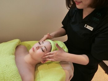 パリーアヴニール(PARIS AVENIR)/