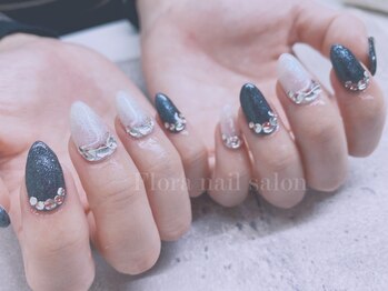 フローラネイルサロン/