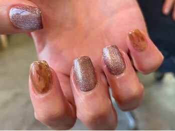 カーティシーネイルズ(curtisii NAILS)/