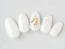 サマーホワイト　￥9570