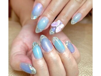 ネイルサロン ジュノ(JUNO)/ガラスフレンチ 担当ちひろ