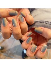 ネイルスペース ジェイズ ピンキー(NAIL SPACE J's PINKY)/秋カラーで縦グラデーション