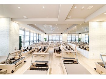 エクセル 日本橋店(excel)/綺麗で自然光の入るスタジオ