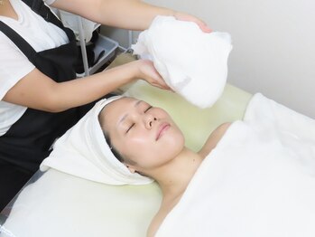 ミピマムマール(Mipimam Maaru)/真珠入り石膏パック