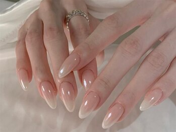 プーフェ(Pouffer)の写真/神谷町(3番出口)徒歩40秒!好立地◎フィルイン/パラジェル/4週長持ち/ダメージレスで理想の爪先叶えます♪