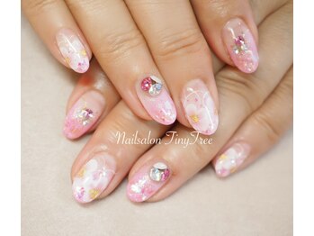 タイニーツリー(Tiny Tree)/フラワーネイル♪