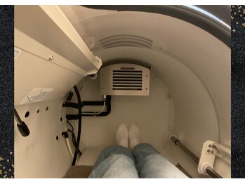 レオ(Leo)/【酸素カプセル内部】