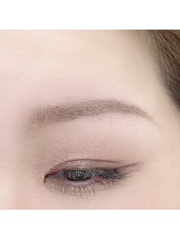 フェリーチェ(Felice)の写真/朝のメイクが劇的に楽になる!プロの毛抜き・カット・仕上げメイクで、あなた史上最高のトレンド眉を形に◎