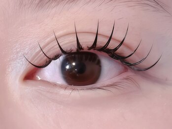 メリア(melia)の写真/悩みにあわせて貴女だけの目元デザインをご提案★フラットラッシュやバインドロックでボリュームUP◎