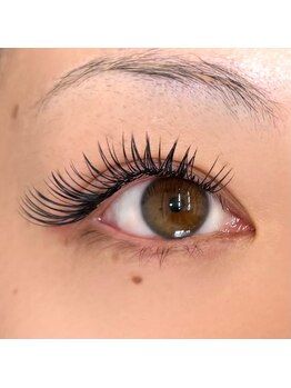 GOOD EYE TOKYOの写真/自まつ毛の状態に合わせたオーダーメイド設計◇エクステ全メニューがLEDで理想の似合わせをご提案！
