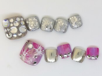 アン ジョーヌドラゴ/【フットネイル】キラキラネイル