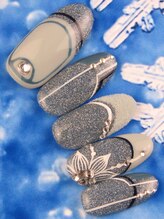 カラーズ(colors)/トレンドフレンチ