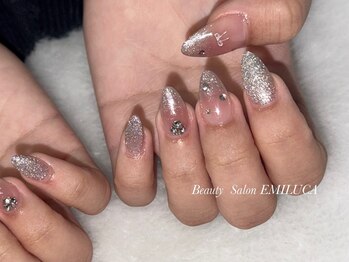 エミルカ(EMILUCA)/トレンドアートコース