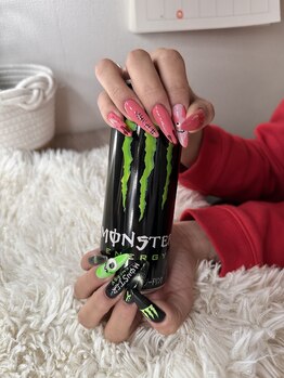 モンスター風個性派アートネイル