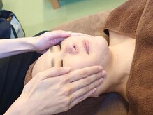 【小顔調整×フェイシャルエステ】きゅっと引き締まったラインへ