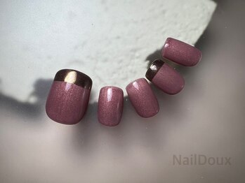 ネイル ドゥ 岡山駅前店(Nail Doux)/ストレートフレンチフットネイル