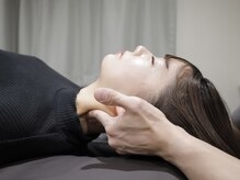 リベルタ鍼灸整骨院 なんば店(Liberta鍼灸整骨院)/頭痛の原因は首肩こりから！？