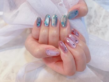 ネイルサロン デコール(NAIL SALON Decor)/色違いマグネットホロネイル