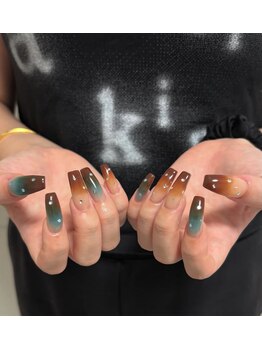 コモネイルスタジオ(CoMo Nail Studio)/