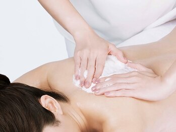 マリーボーテ 名古屋店の写真/【話題のReFa高濃度炭酸エステ導入】深層から疲れを解きほぐし、美と健康を同時に叶えます◎