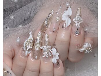 ルミ(Lumi)/チップアートやりパーツつけ放題