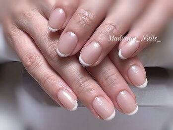マドンナ ネイル(Madonna Nails)/