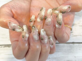 ビービーネイル(BB)の写真/【圧倒的技術力】シンプル派から個性派までおまかせ!豊富なカラー・パーツで理想のデザインを再現◎