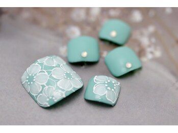 ネイルルージュ(Nail Rouge)/