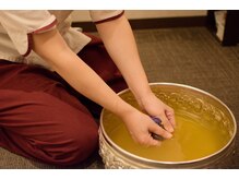 ルアンルアン ヨドバシAKIBA店 (Ruam Ruam)/足裏整体リフレは足浴から