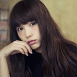 ぱっつんロング♡モデルや芸能人もやっている!3歳若返る大人可愛いスタイルでプチイメチェン