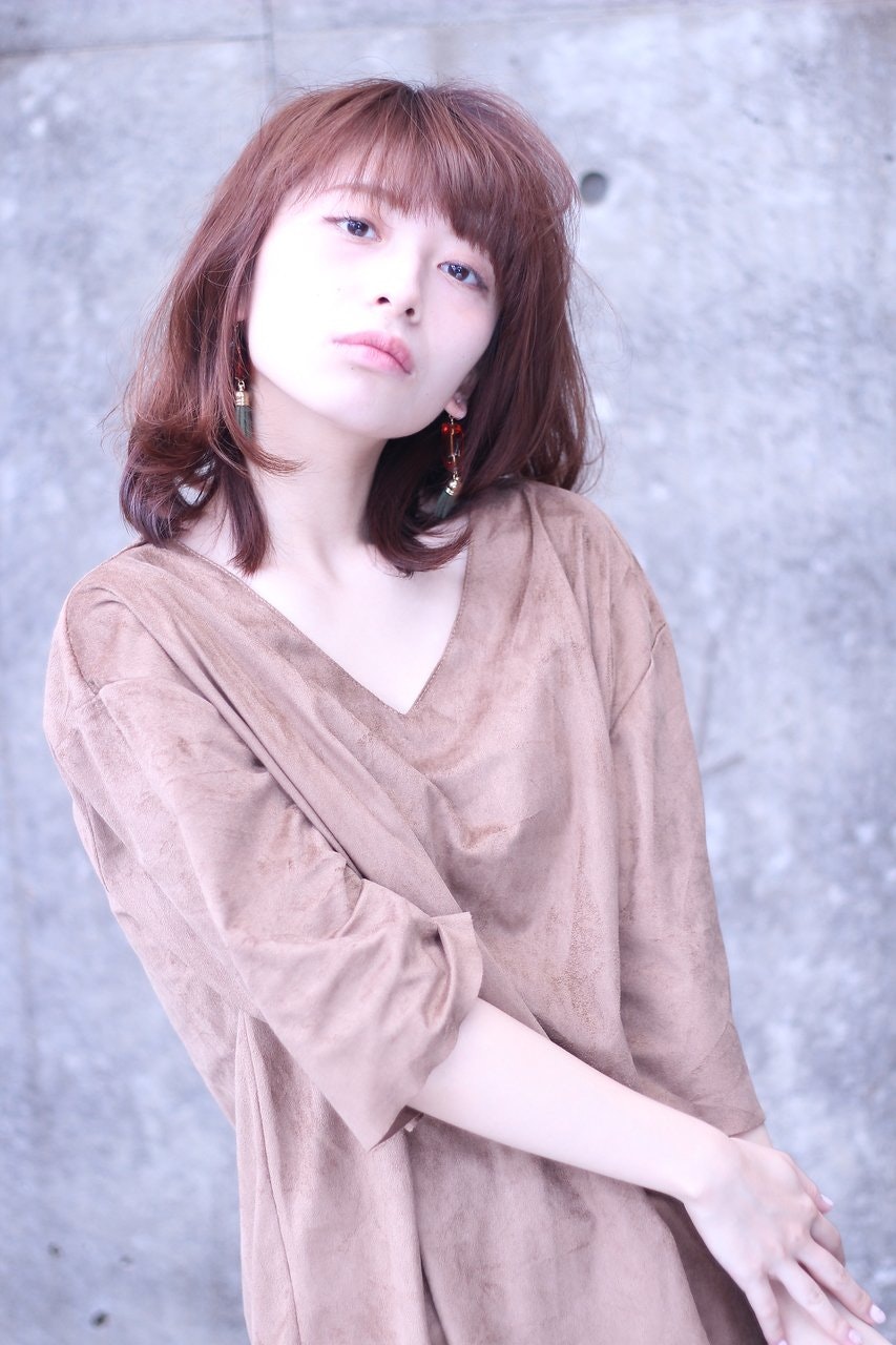 白い肌が自慢のサマータイプのあなたにピッタリ♡優しさを感じさせるカラーリングのサムネイル画像