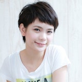 丸顔さんに似合うぱっつん前髪の法則とは♡バングの幅を狭くして大人可愛いを手に入れよう