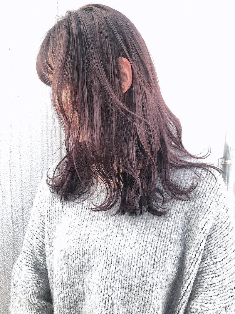 少女のような透明感 ラベンダーアッシュヘアのかわいい髪型を長さ別にご紹介 ホットペッパービューティーマガジン 少女のような透明感 ラベンダーアッシュヘアのかわいい髪型を長さ別にご紹介 ホットペッパービューティーマガジン